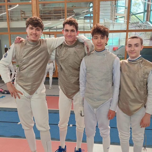 Deutsche Meisterschaft
Stuttgart BadCannstatt (GER)
Florett Herren U20 Einzel/ Mannschaft
Nils Pl.11
Maximilian Pl. 53
Jaron Pl. 58
Team mit Lorenz Pl. 10